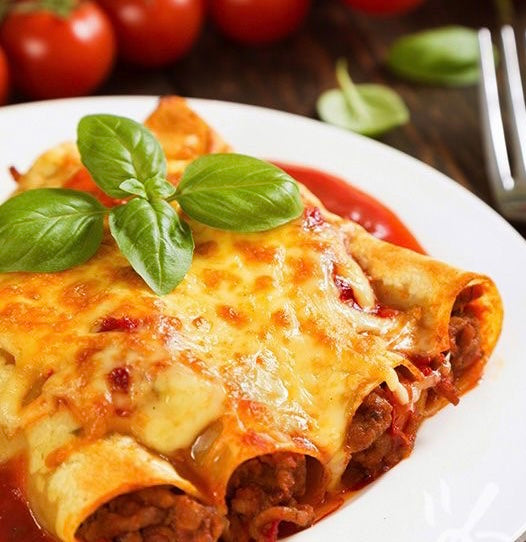 CANNELLONI AL RAGÙ